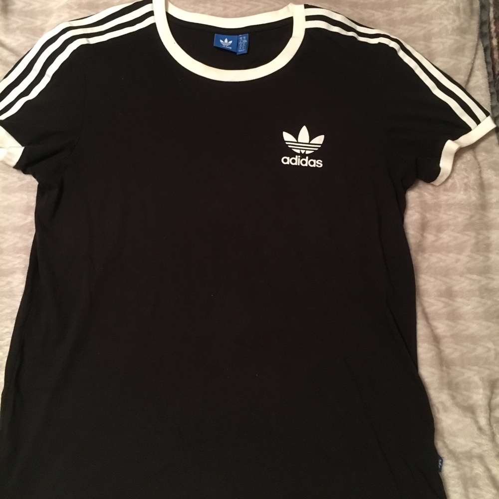 Adidas t-shirt